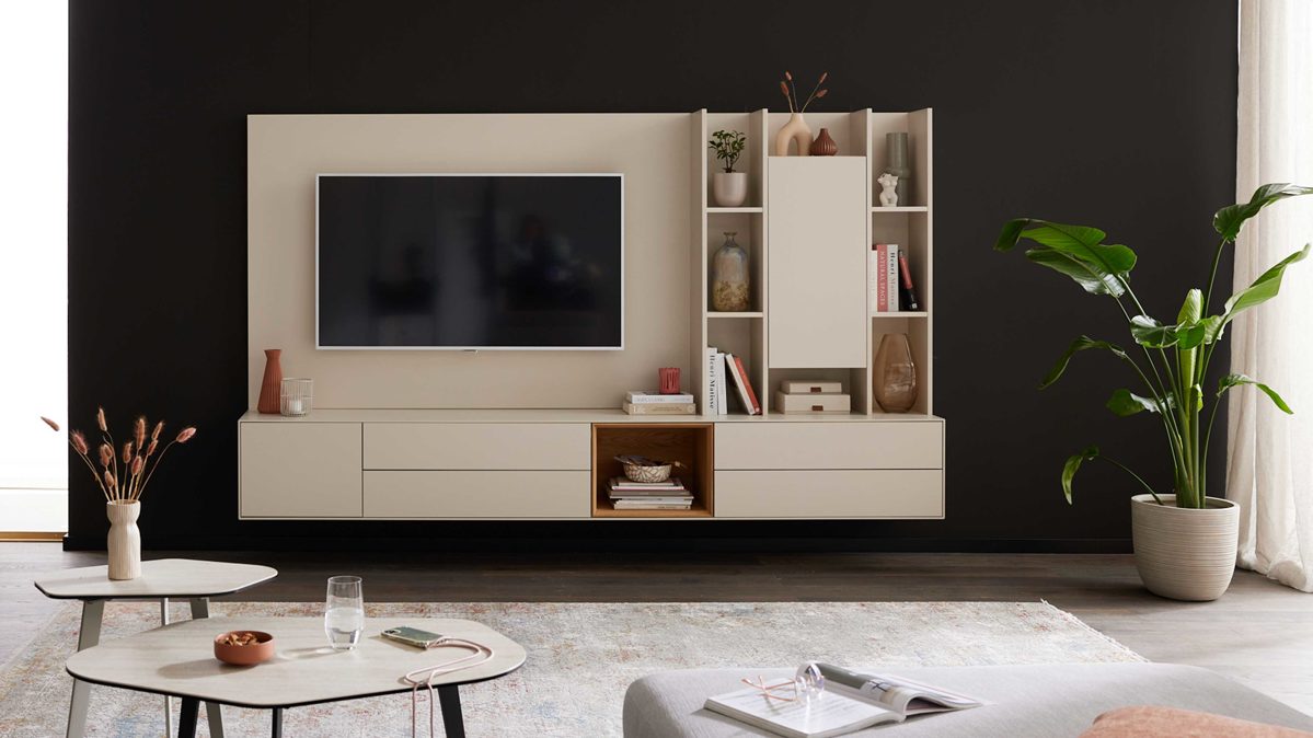 Wohnwand Interliving aus Holz in Creme Interliving Wohnzimmer Serie 2034 - Wohnwand beiger Lack - zweiteilig, Länge ca. 270 cm