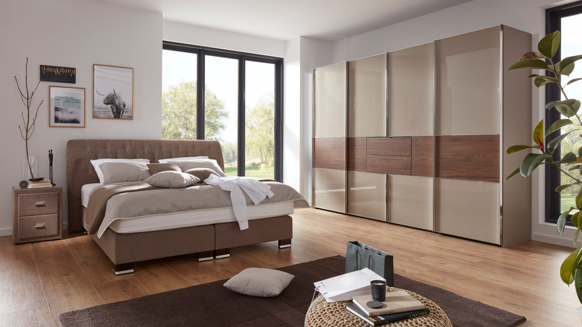Schwebetürenschrank Marcato 24 Fango Terrafarbene Oberflächen