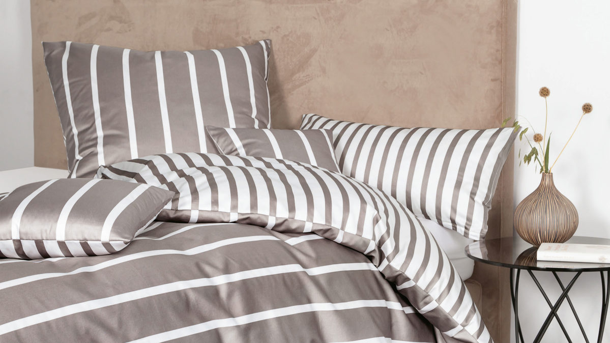 Bettwäsche-Set Janine® aus Naturfaser in Grau Janine® Bettwäsche-Set Vulkan - ca. 240 x 220 cm