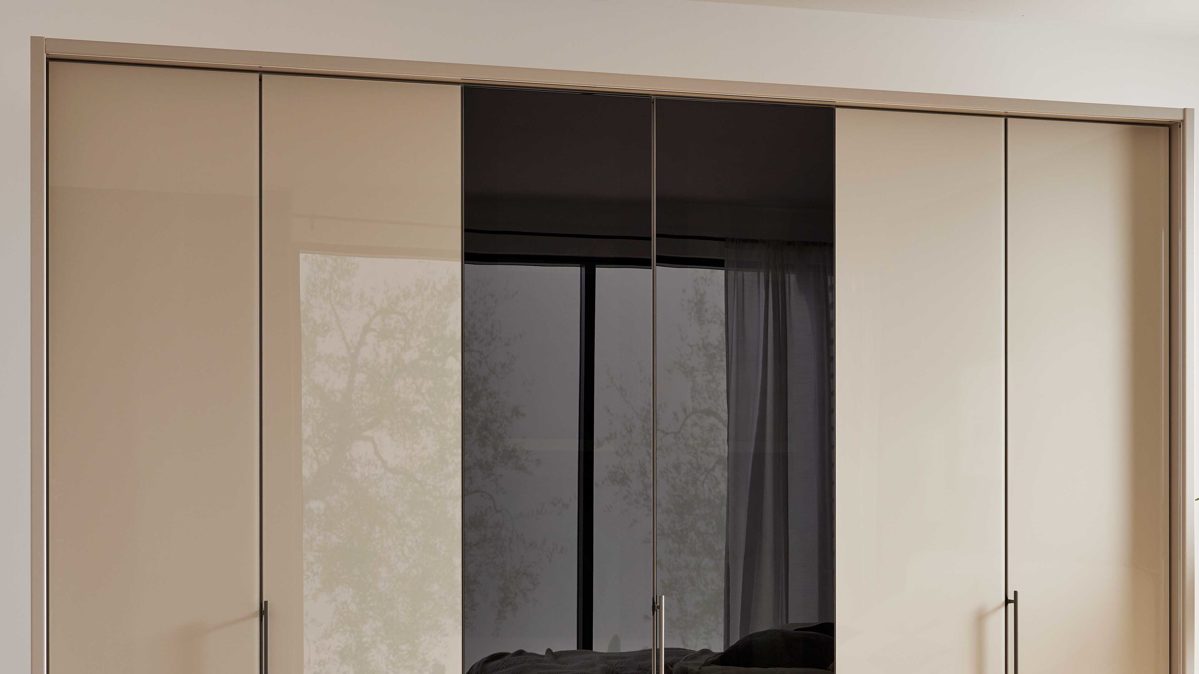 Passepartout Interliving aus Holz in Hellgrau Interliving Kleiderschrank Serie 1205 – Passepartoutrahmen 865 Kieselgrau - für ca. 300 cm Breite