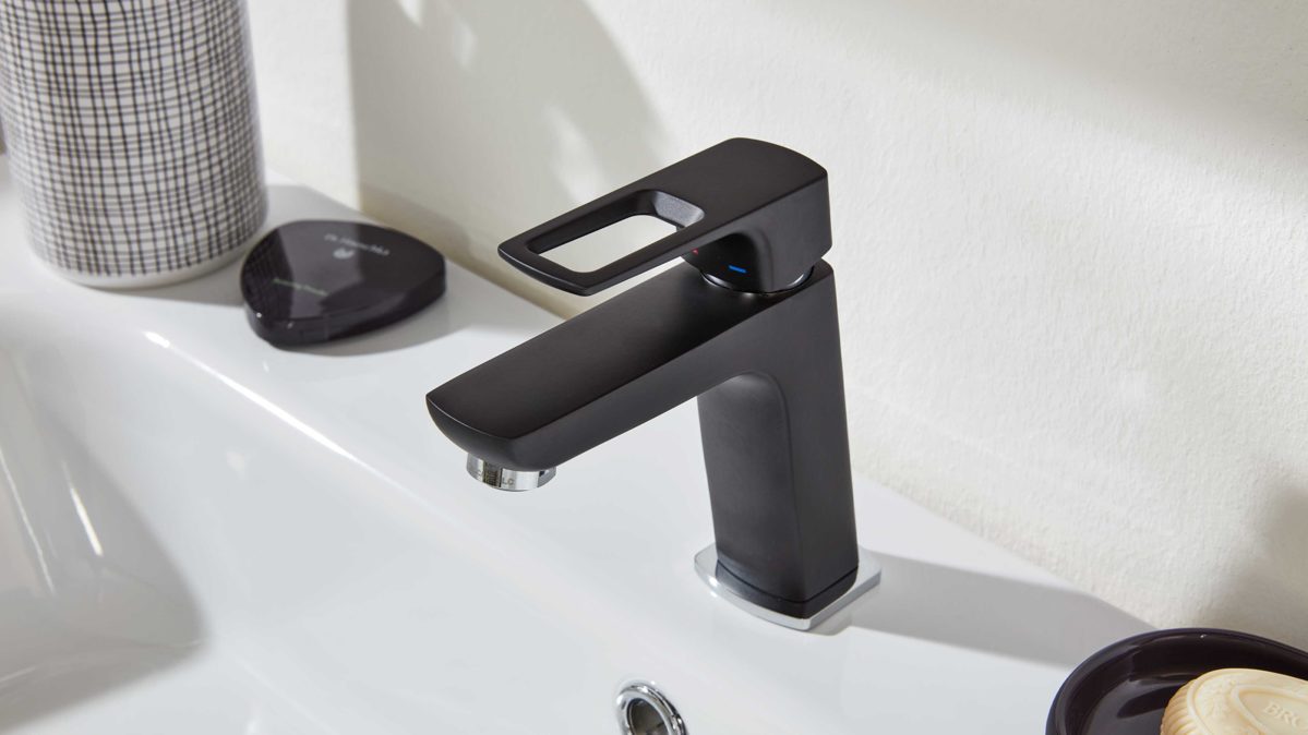 Mischbatterie Interliving aus Metall in Schwarz Interliving Bad Serie 7402 – Waschtisch-Armatur mattschwarzes Metall