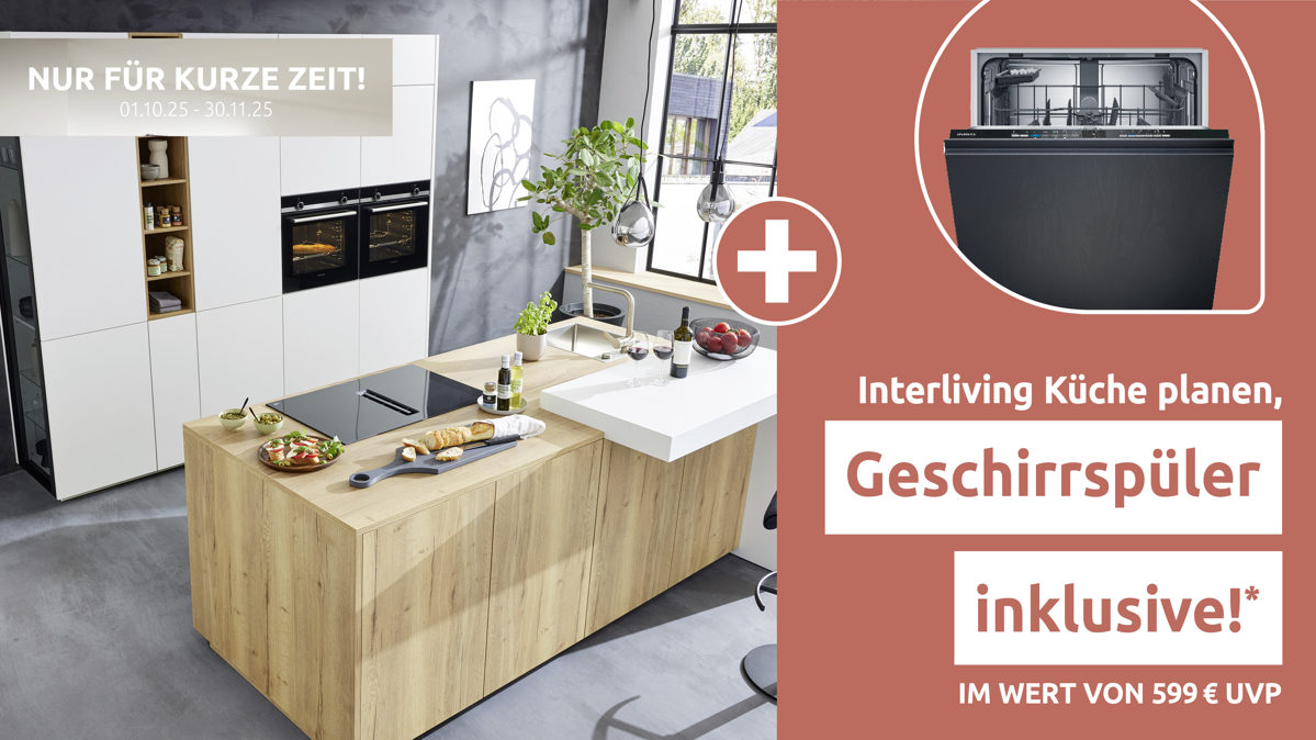 Einbauküche Interliving aus Holz in Weiß Interliving Küche Serie 3084 mit SIEMENS-Einbaugeräten Mattweiß & Eiche Ventura - zweizeilig