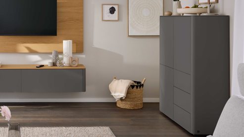 Highboard Interliving aus Holz in Dunkelgrau Interliving Wohnzimmer Serie 2035 - Highboard dunkelgrauer Mattlack - drei Schubladen, drei Türen