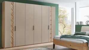 Schlafzimmer PARTNERRING COLLECTION aus Holz in Beige PARTNERRING COLLECTION Schlafzimmermöbel Callao - Komplettzimmer Balkeneiche & taupefarbener Lack - vierteilig, Liegefläche ca. 180 x 200 cm