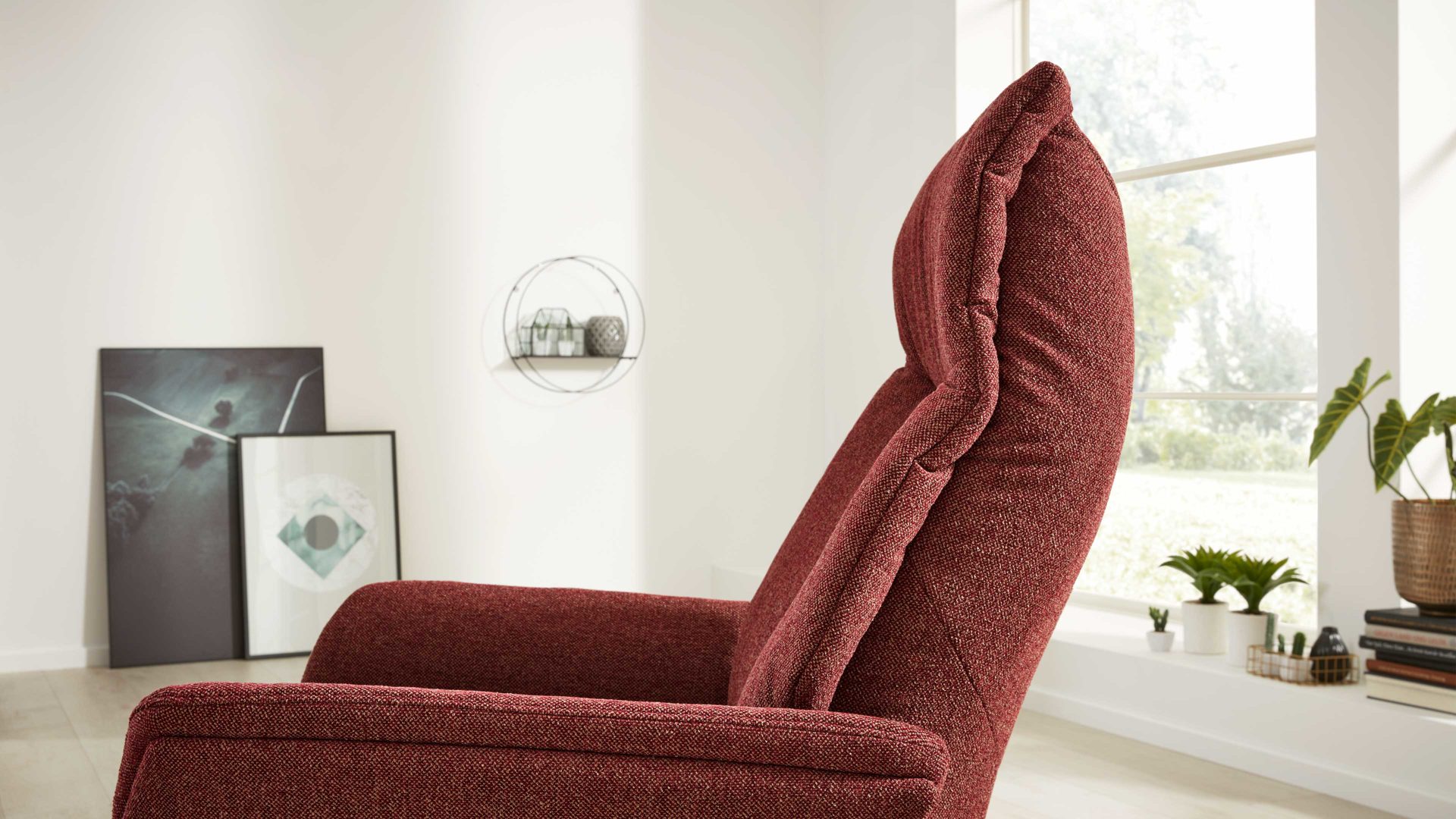 Relaxsessel Interliving aus Stoff in Rot Interliving Sessel Serie 4550 - Sessel 56V12 zwei Motoren - chiantifarbener Melangestoff Q2 & anthrazitfarbener Sternfuß