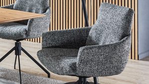 Vierfußstuhl PARTNERRING COLLECTION aus Stoff in Dunkelgrau PARTNERRING COLLECTION Armlehnstuhl Stan graphitfarbenes Boucle Coco C00 & schwarzes Eisen