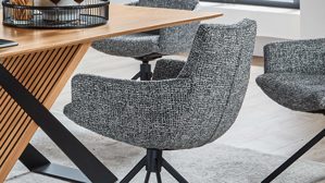 Vierfußstuhl PARTNERRING COLLECTION aus Stoff in Dunkelgrau PARTNERRING COLLECTION Armlehnstuhl Stan graphitfarbenes Boucle Coco C00 & schwarzes Eisen