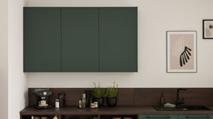 Einbauküche Interliving aus Holz in Dunkelgrün Interliving Küche Serie 3083 mit AEG Einbaugeräten Black Green & Nussbaum Kuba  - dreizeilig