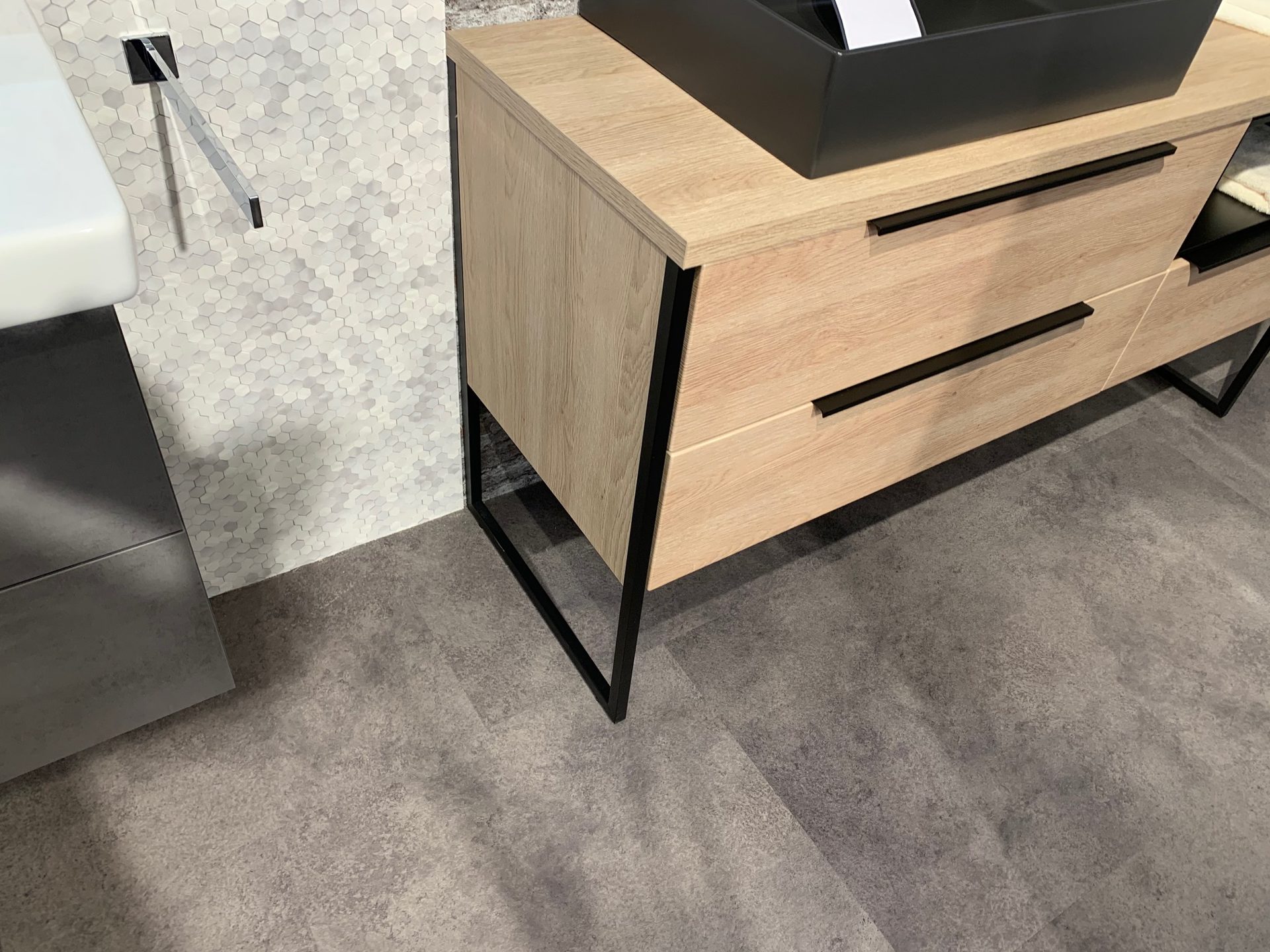 Badmöbel-Set Puris | il aus Keramik Kunststoff Ausstellungsbad Puris Aspekt