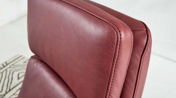 Relaxsessel Interliving aus Leder in Dunkelrot Interliving Sessel Serie 4541 – Relaxsessel F motorisch - barolofarbenes LongLife-Leder Rodeo & Sternfuß V4S