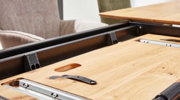 Auszugtisch Interliving aus Holz in Holzfarben Interliving Esszimmer Serie 5111 – Auszugtisch 6813-79 Charakter-Eiche & schwarzes Eisen – ca. 180-260 x 100 cm