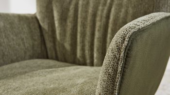 Polsterstuhl Interliving aus Stoff in Grün Interliving Esszimmer Serie 5111 – Schalensessel grüne Bezugkombi 955 & schwarzes Eisen