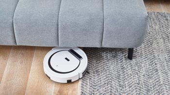 Polsterhocker modulmaster aus Stoff in Hellblau Modulmaster MM-MP1075 - XXL-Polsterhocker schwarze Metallfüße & stahlfarbene Chenille Nemo - ca. 126 x 76 cm