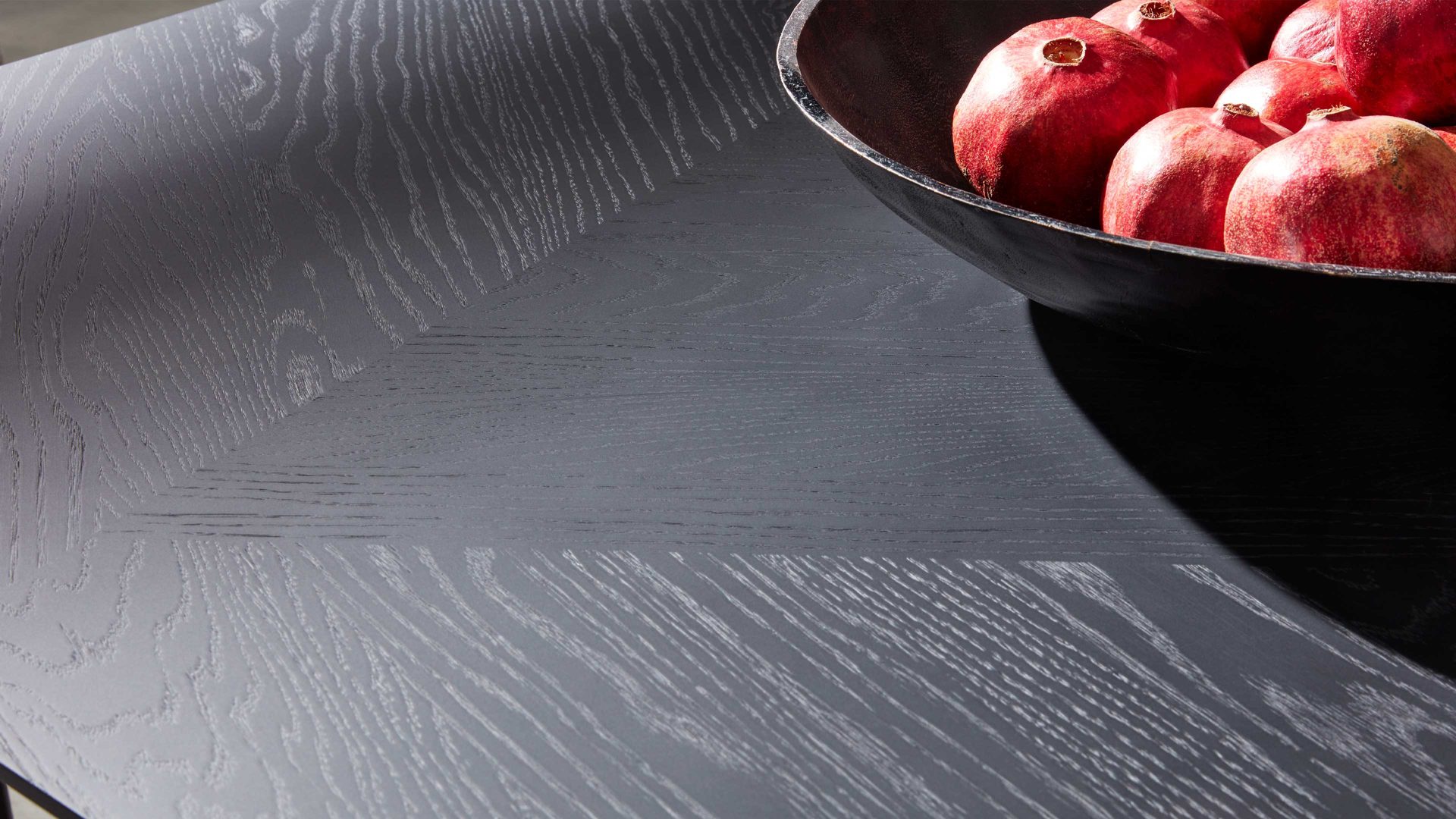 Esstisch Interliving aus Holz in Schwarz Interliving Esszimmer Serie 5110 - Esstisch T0200 mattschwarzes Eichefurnier - ca. 100 x 200 cm