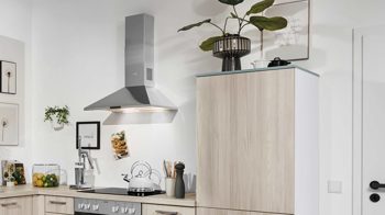 Einbauküche Pino aus Holz in Holzfarben pino Einbauküche inklusive Einbaugeräte Katthult Pinie & Fjordgrün - Stellfläche ca. 185 x 255 cm