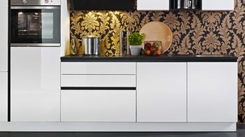 Einbauküche Express küchen aus Holz in Schwarz EXPRESS KÜCHEN Einbauküche Star mit privileg-Geräten Weiß - Länge ca. 335 cm