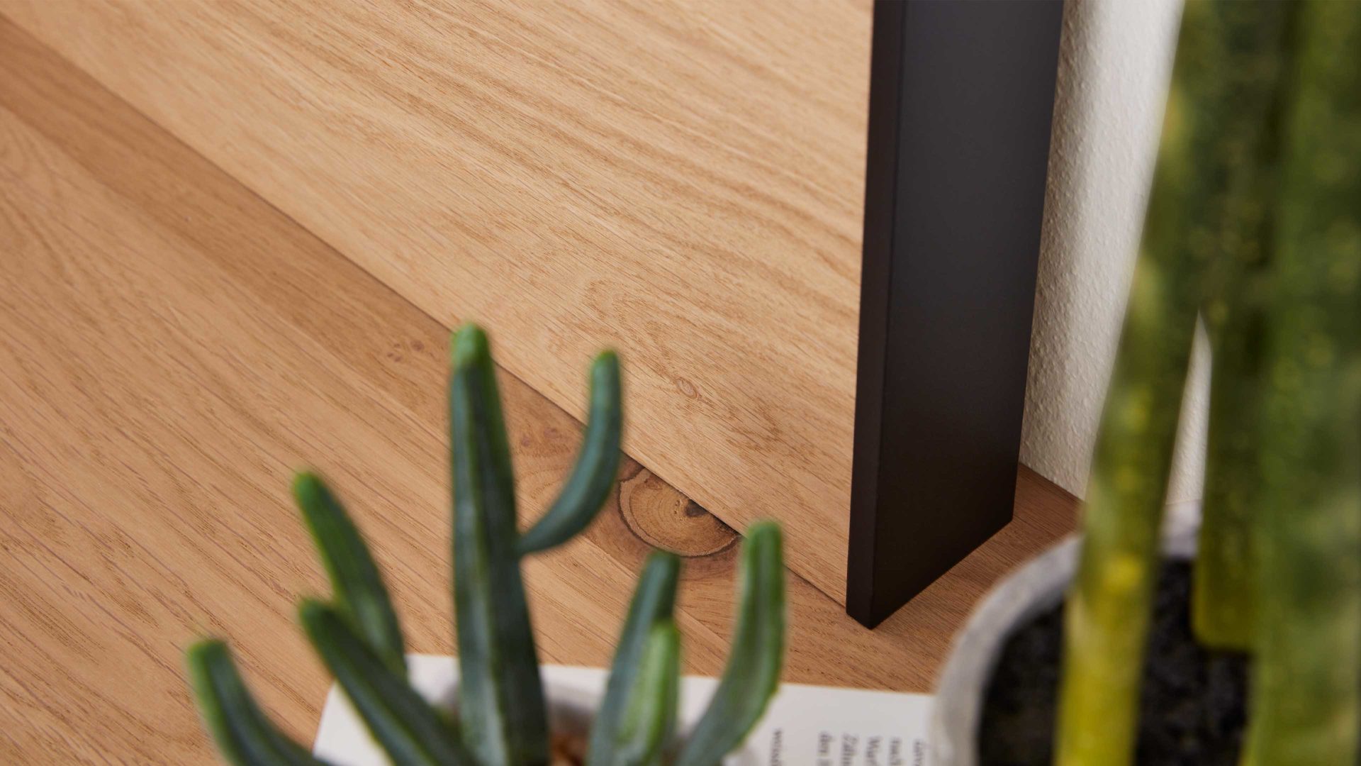 Paneel Interliving aus Holz in Holzfarben Interliving Schlafzimmer Serie 1024 – Paneelaufsatz 30126 rechts, Balkeneiche - Breite ca. 37 cm