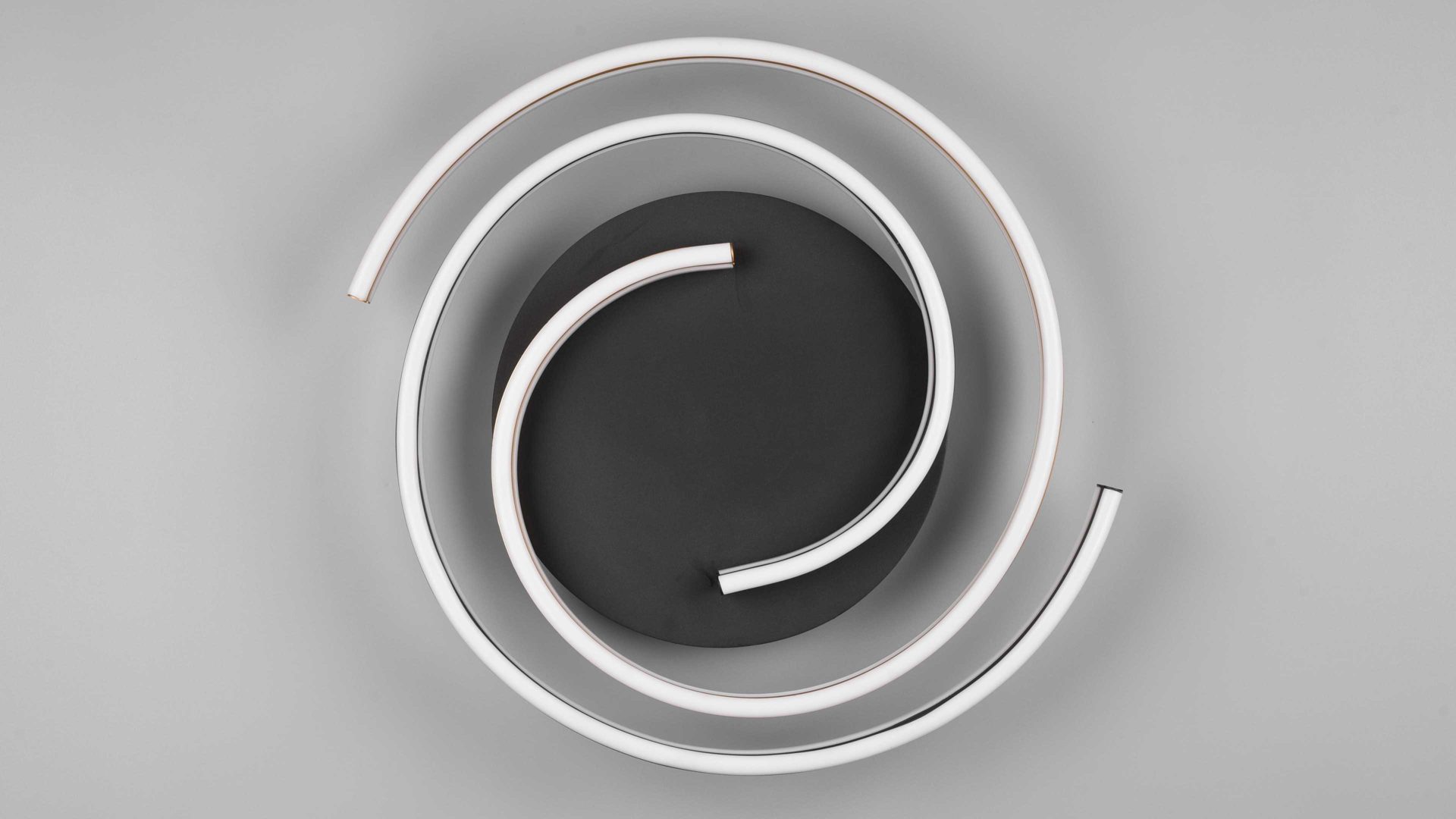 Deckenleuchte Trio lighting for you aus Metall in Schwarz Trio Deckenleuchte Caya Messingfarben  &  Schwarz  - Durchmesser ca. 50 cm