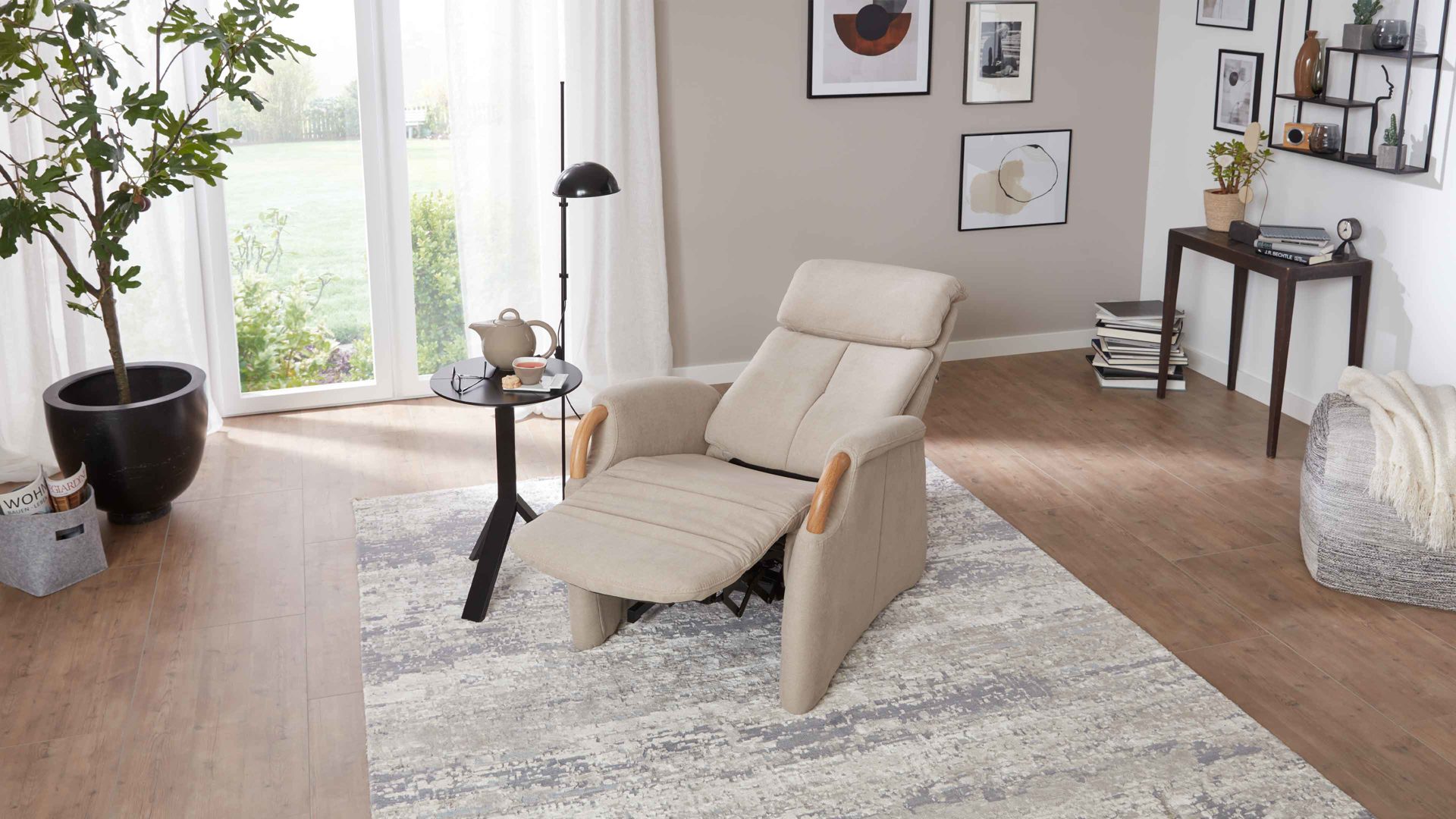 Relaxsessel comfortmaster besser sitzen, liegen, leben aus Stoff in Beige Comfortmaster CM-HU1157 - Relaxsessel B ecrufarbener Bezug Kira & Eiche bianco - Ergonomie piccolo