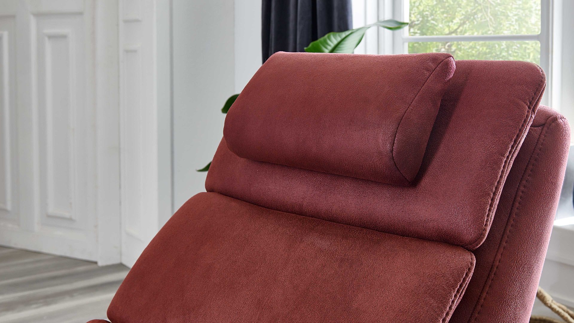 Nackenstützkissen OrthoSedis aus Kunstfaser in Rot OrthoSedis OS-HU1043 - Kontur-Nackenkissen weinrote Mikrofaser Deluxe