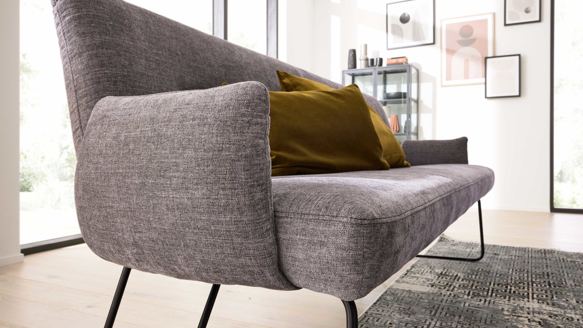 Polsterbank Interliving aus Stoff in Grau Interliving Esszimmer Serie 5504 - Polsterbank 230-180 grauer Bezug Concrete DCT 99 & schwarzes Kufengestell S 346 - Länge ca. 206 cm