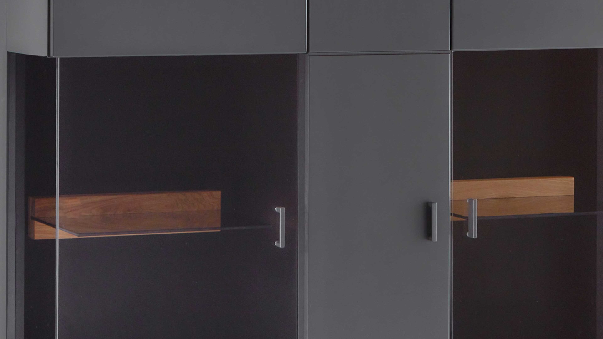 Highboard Mca furniture aus Holz in Schwarz Wohnmöbelserie Messina - Highboard Schwarzgrau & Risseiche - drei Türen, Breite ca. 130 cm