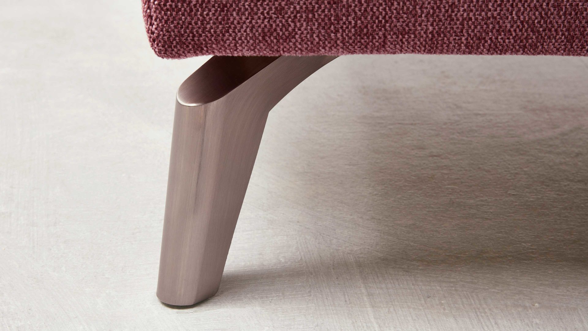 Ecksofa Interliving aus Stoff in Pink Interliving Sofa Serie 4400 - Ecksofa pastellvioletter Bezug GCP 8 - Stellfläche ca. 167 x 296 cm