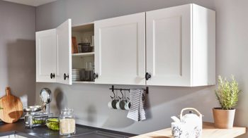 Einbauküche Nobilia® aus Holz in Weiß nobilia® Einbauküche Chalet mit Elektrogeräten Magnolia & Eiche Sierra - Stellfläche ca. 405 x 265 cm