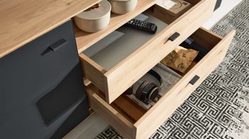 Wohnwand Interliving aus Holz in Holzfarben Interliving Wohnzimmer Serie 2025 - Wohnwand 82 Wildeiche, Anthrazit & Kork - vierteilig, Breite ca. 325 cm