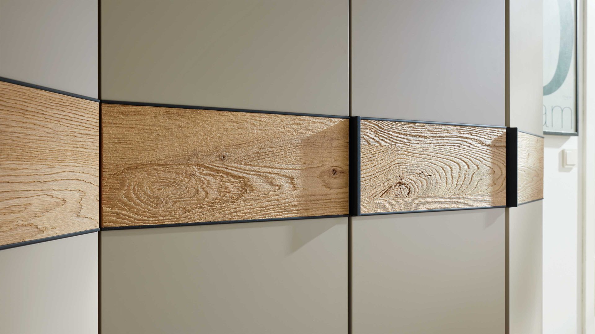 Kleiderschrank Interliving aus Holz in Grau Interliving Kleiderschrank Serie 1207 – Eckschrank Taupe & Balkeneiche - Stellfläche ca. 293 x 252 cm