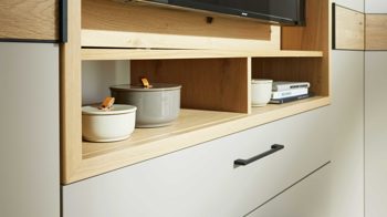 Kleiderschrank Interliving aus Holz in Grau Interliving Kleiderschrank Serie 1207 – Eckschrank Taupe & Balkeneiche - Stellfläche ca. 293 x 252 cm