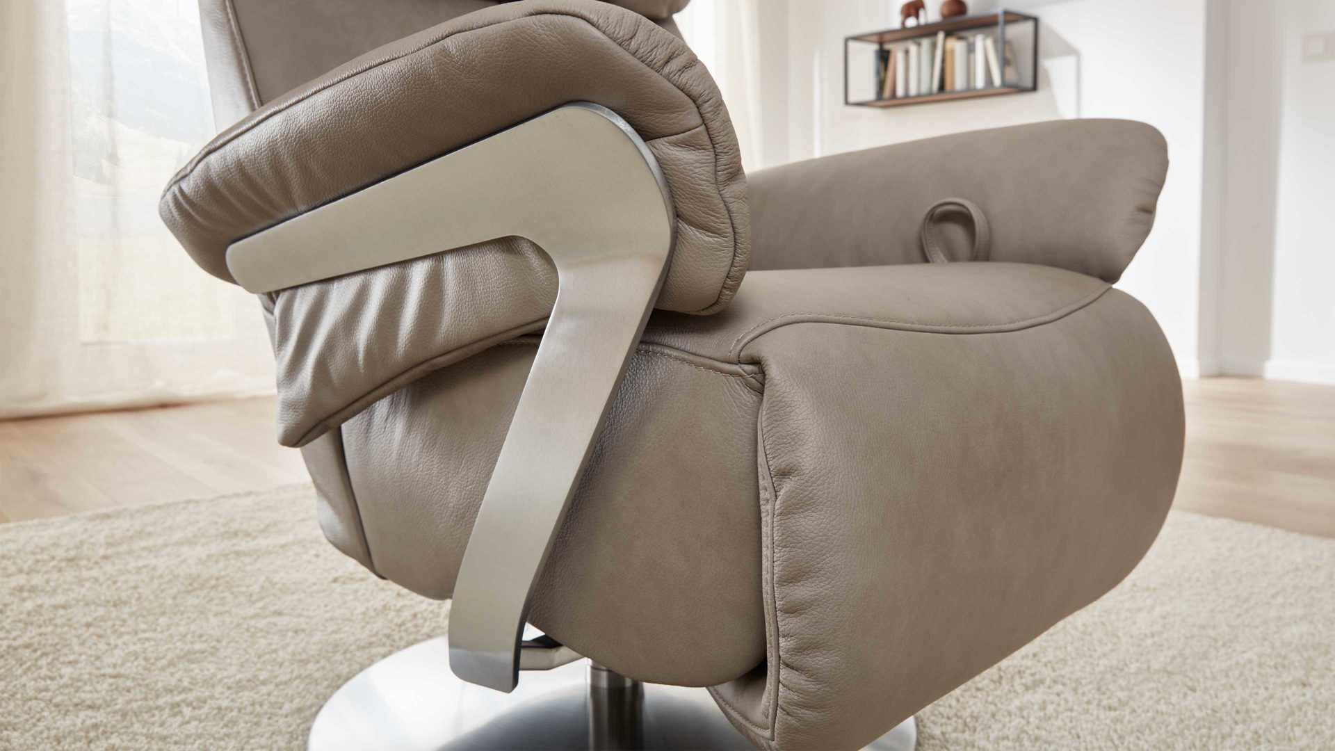 Relaxsessel comfortmaster besser sitzen, liegen, leben aus Leder in Grau Comfortmaster 7424 - Relaxsessel 52N titanfarbenes LongLife-Leder Rustika & Edelstahl