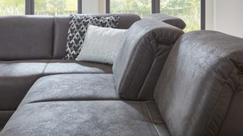 Ecksofa Dietsch. aus Stoff in Anthrazit Polsterprogramm Tiamo - Eckcouch anthrazitfarbener Bezug Büffel & Metallfüße 4.31 - Stellfläche ca. 210 x 290 cm