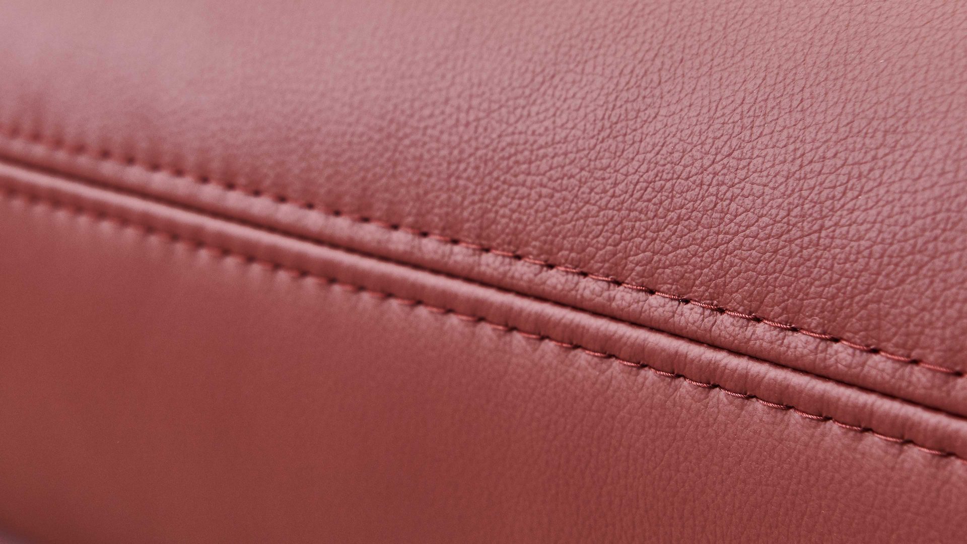 Dreisitzer OrthoSedis aus Leder in Rot OrthoSedis OS-PN1120 - Dreisitzer brombeerfarbenes Leder Torro & Metallfüße - Länge ca. 194 cm