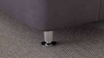 Polsterhocker modulmaster aus Stoff in Dunkelgrau Modulmaster MM-ZE1059 - XXL Polsterhocker stahlfarbene Mikrofaser Holiday & matte Metallfüße - ca. 130 x 65 cm