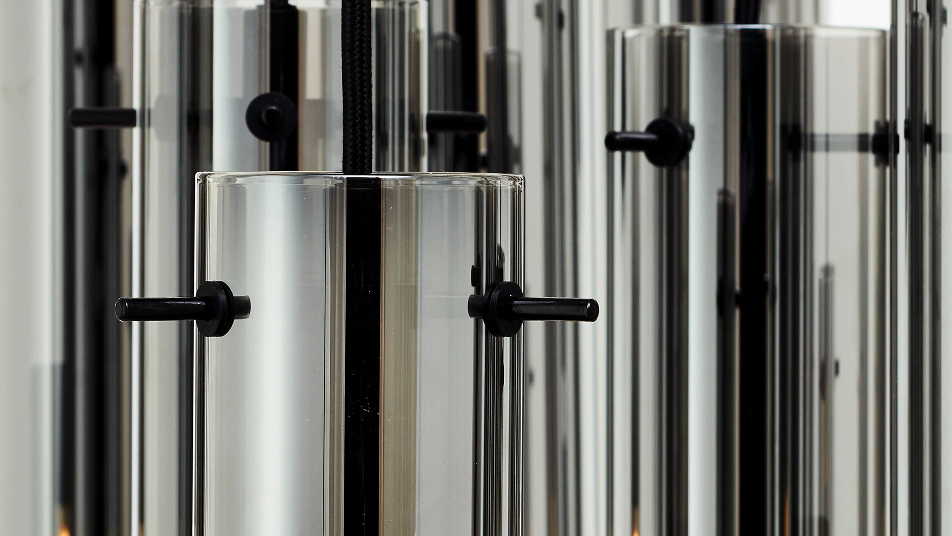 Pendelleuchte Brilliant aus Glas in Schwarz Brilliant Leuchten-Serie Glasini - Hängeleuchte Rauchglas & Metall - Durchmesser ca. 52 cm