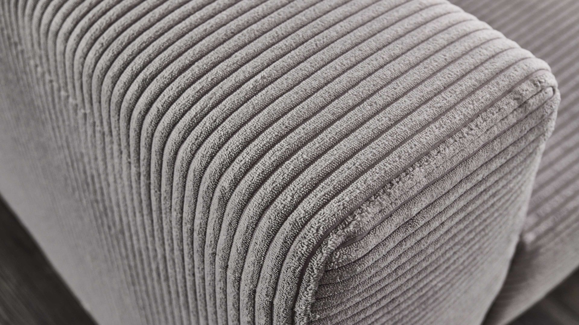 Ecksofa KAWOO aus Stoff in Grau KAWOO Serie 7539 - Ecksofa mit Funktionen platingrauer Breitcord GCT 49 & schwarze Metallfüße - Stellfläche ca. 293 x 201 cm