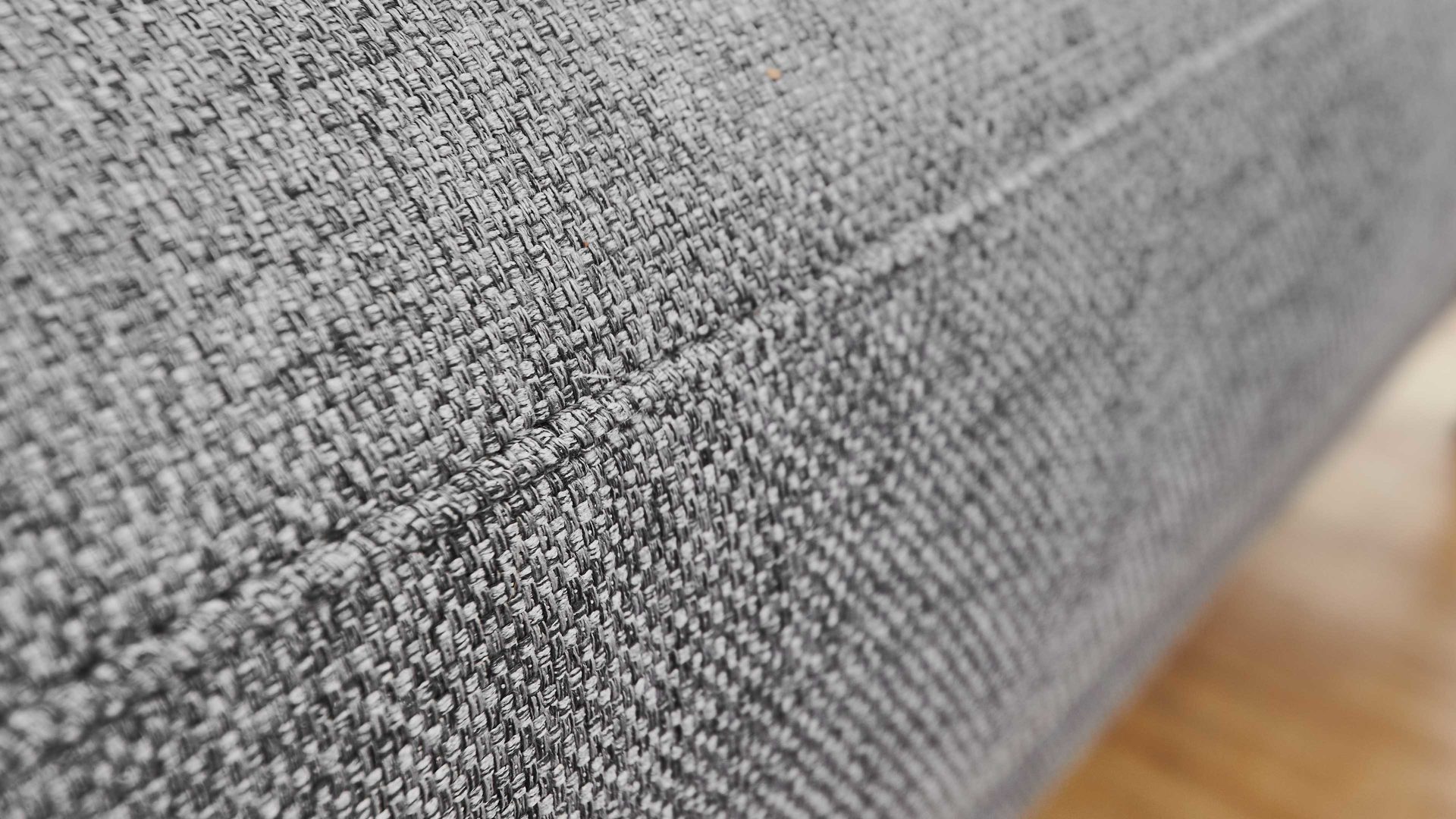 Dreisitzer COMFORT SMART aus Stoff in Grau COMFORT SMART Cadira -Dreisitzer graues Flachgewebe Mono & schwarze Winkelfüße - Länge ca. 210 cm