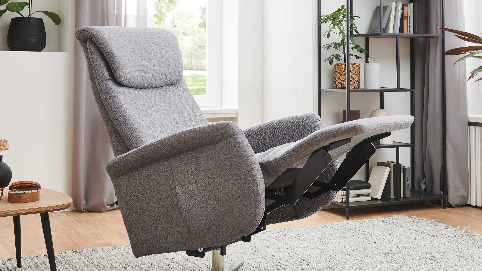 Relaxsessel COMFORT SMART aus Stoff in Grau COMFORT SMART Viro - Relaxsessel graues Flachgewebe Mono & glänzender Alufuß