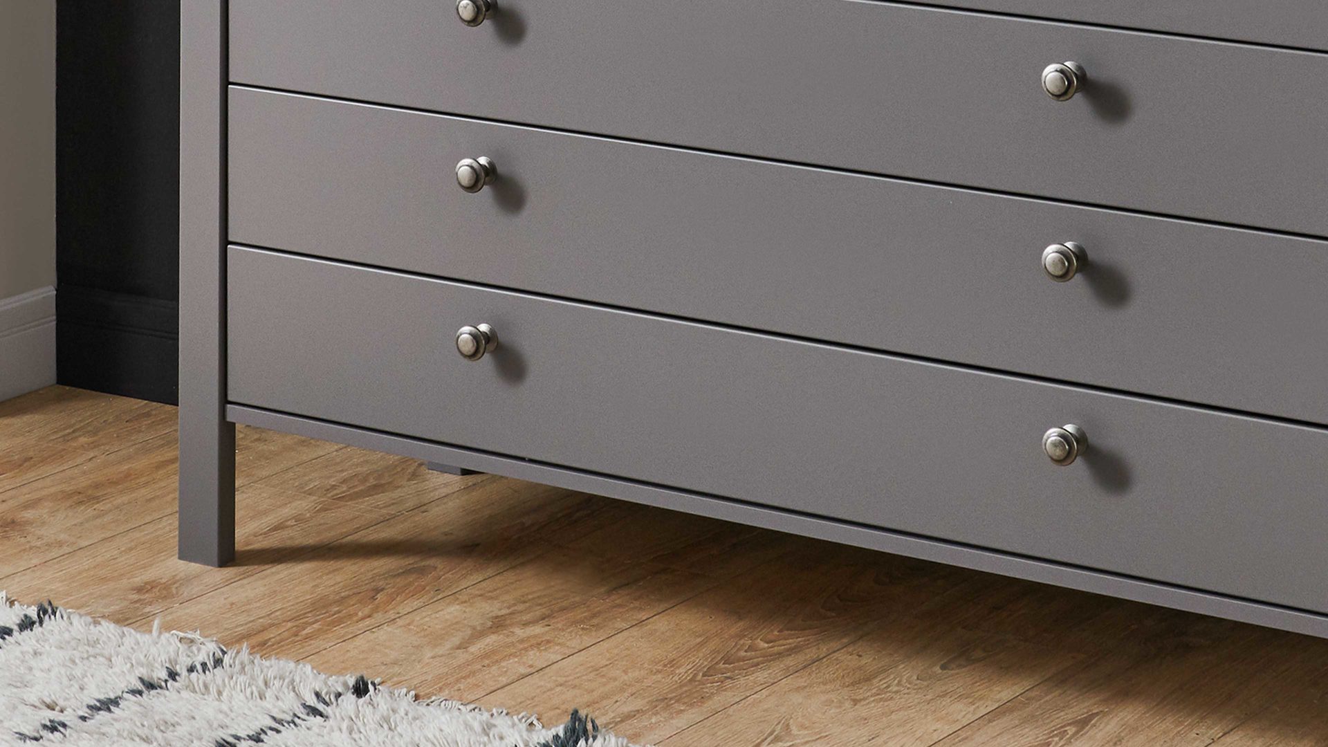 Schubladenkommode C. disselkamp aus Holz in Grau C.DISSELKAMP Schlafzimmerserie Charleston - Schubladenkommode manhattengrauer Lack & Wildeiche - fünf Schubladen, Breite ca. 134 cm