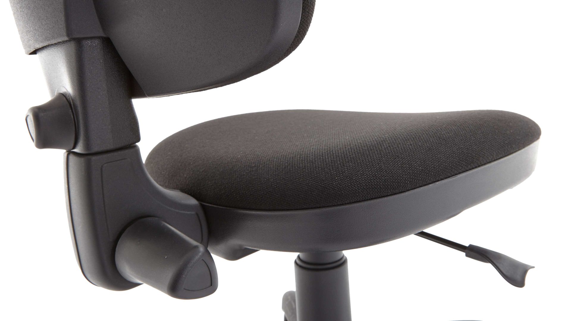 Drehstuhl Nowystyl aus Kunstfaser in Schwarz Drehstuhl Prestige als Büromöbel mit hohem Sitzkomfort schwarzer Bezug Oban & schwarzes Fußkreuz