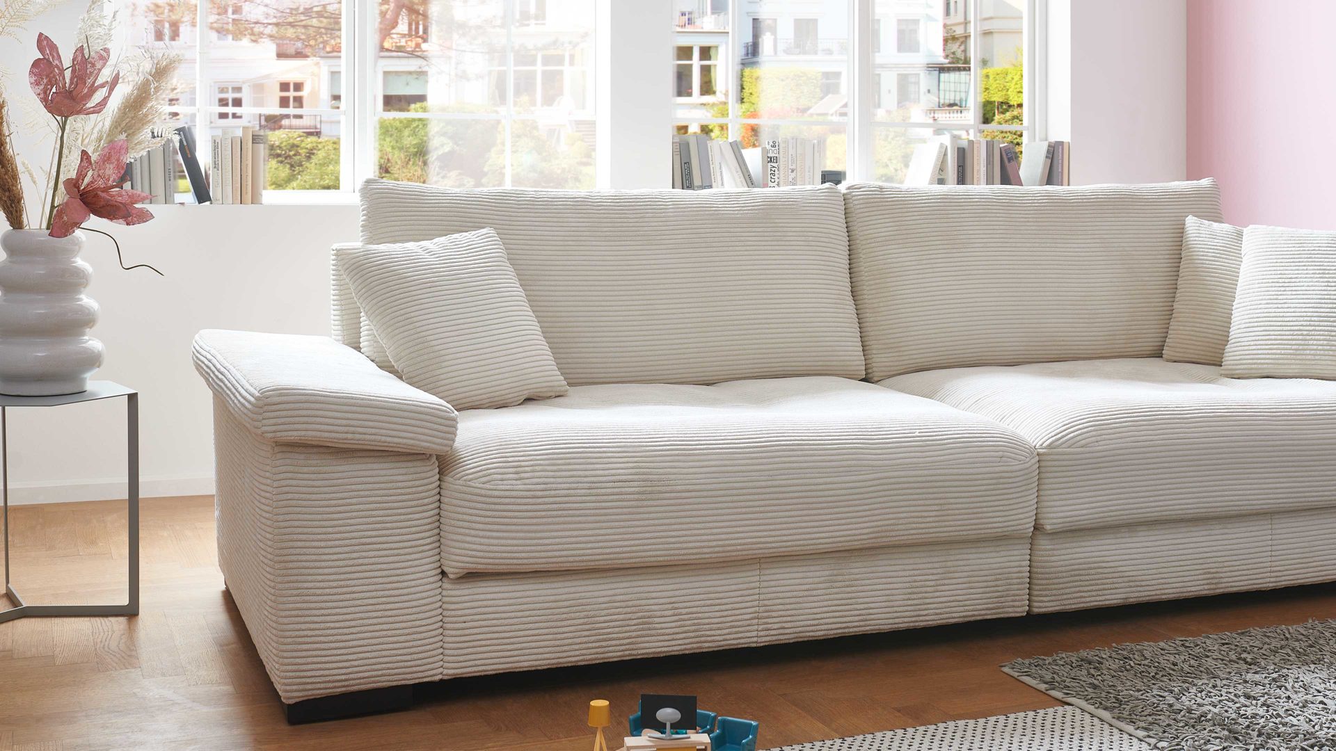 Bigsofa A. z. iwaniccy aus Stoff in Beige Polsterprogramm Spirit - Bigsofa cremefarbener Breitcord Lincoln 03 - Breite ca. 284 cm