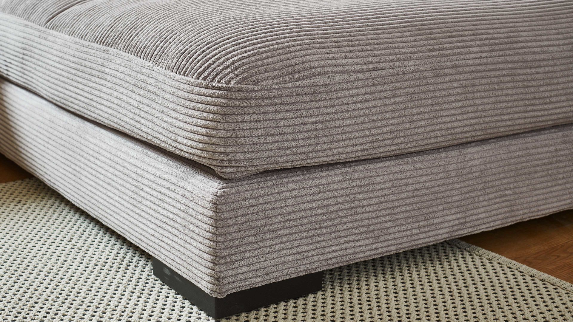 Ecksofa A. z. iwaniccy aus Stoff in Hellgrau Polsterprogramm Spirit - Ecksofa hellgrauer Breitcord Lincoln 86 - Stellfläche ca. 333 x 223 cm