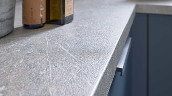 Einbauküche culineo® aus Holz in Blau Culineo® Einbauküche C945 mit privileg Einbaugeräten Fjordblau - Stellfläche ca. 310 x 305 cm