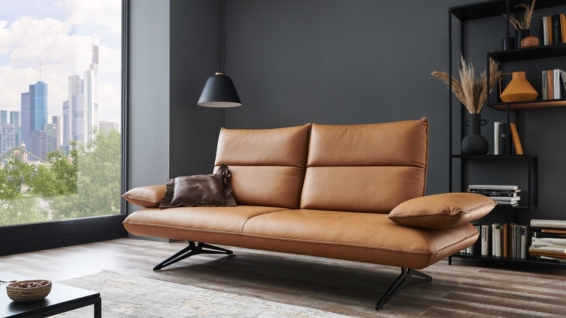 2,5-Sitzer Koinor aus Leder in Hellbraun KOINOR Polstermöbel Serie Caio - 2,5-Sitzer ockerfarbenes Leder Bonita - Länge ca. 234 cm