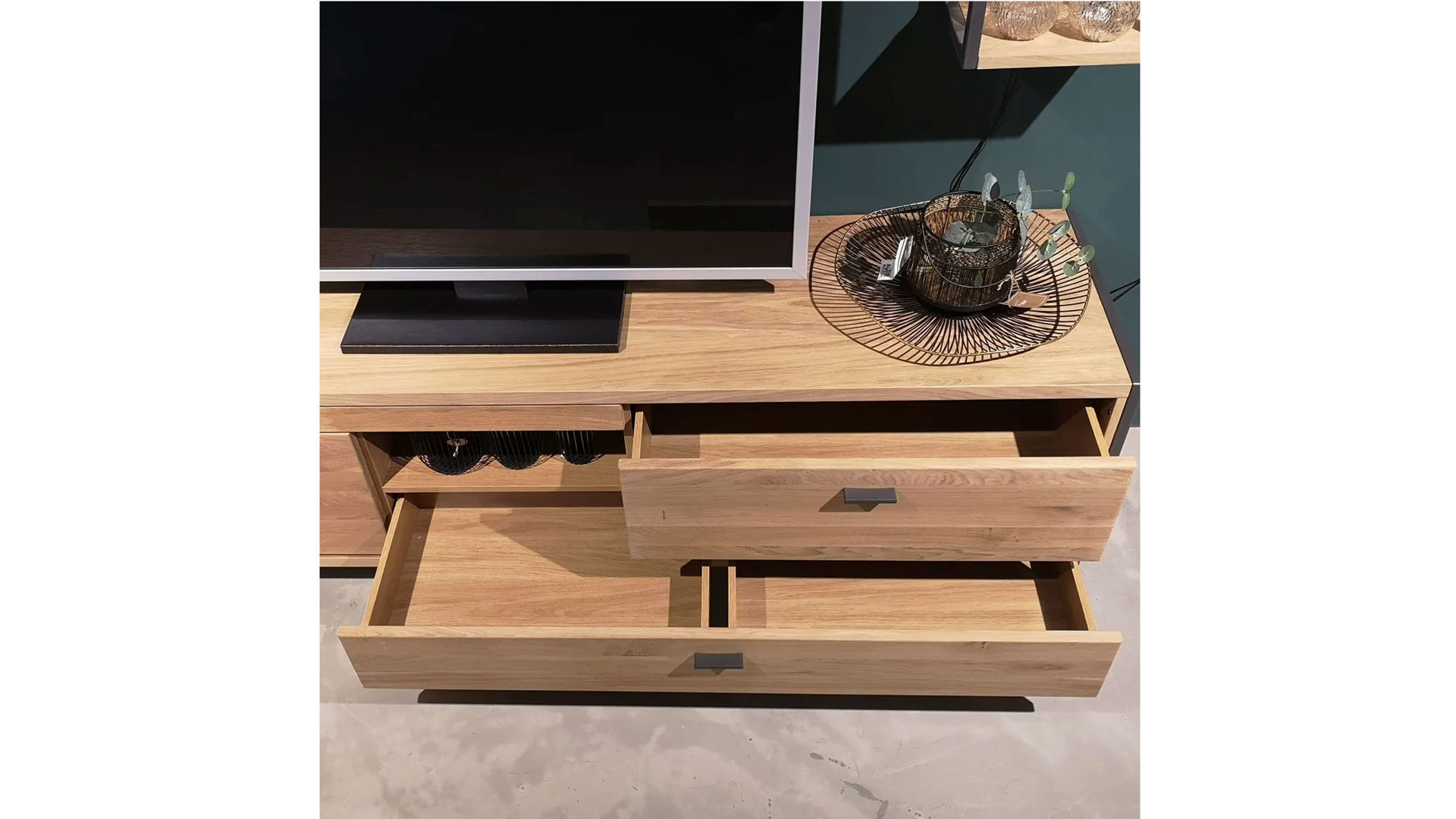 Wohnwand Ideal möbel aus Holz in Holzfarben Wohnprogramm Flora - Wohnwand Alteiche Bianco – vierteilig, Breite ca. 326 cm