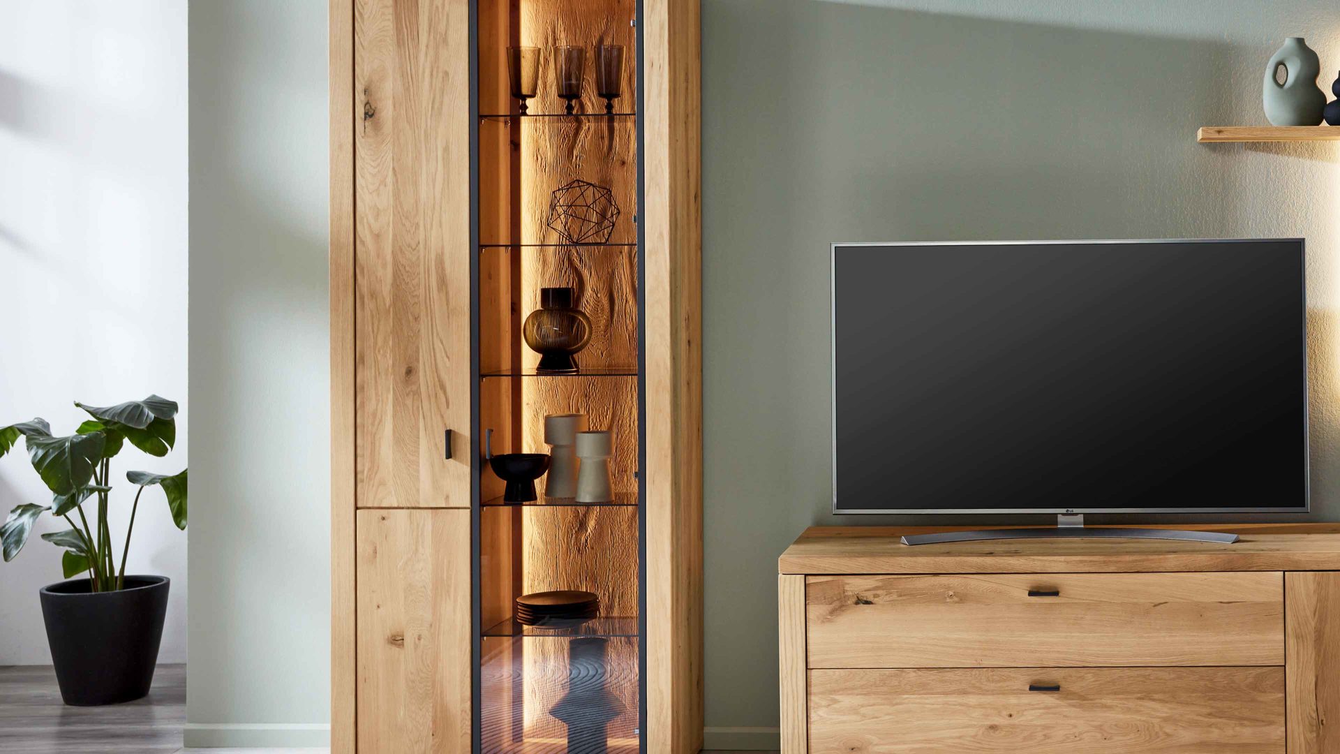 Möbelbeleuchtung PARTNERRING COLLECTION aus Kunststoff in Weiß PARTNERRING COLLECTION Wohnprogramm Malaga - LED-Beleuchtung zweiteiliges Set - Länge ca. 200 cm