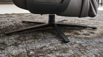 Relaxsessel Himolla aus Leder in Dunkelgrau himolla Relaxsessel Serie 7387 - Easyswing 36V asphaltfarbenes LongLife-Leder 24 & anthrazitfarbener Sternfuß