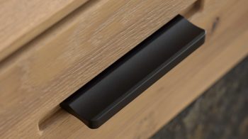 Sideboard Interliving aus Holz in Holzfarben Interliving Wohnzimmer Serie 2029 - Sideboard Wildeiche & Granit-Steinoptik - vier Türen, eine Schublade, Breite ca. 178 cm