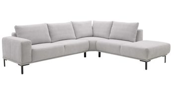 Ecksofa Interliving aus Stoff in Hellgrau Interliving Sofa Serie 4255 – Ecksofa silberfarbener Bezug Mara 9 & schwarze Metallfüße 4.26 - Stellfläche ca. 270 x 240 cm